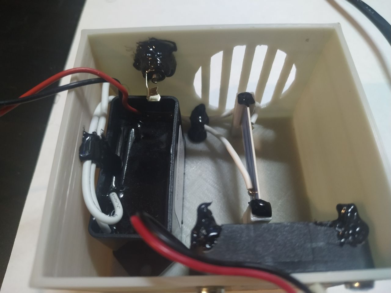 Карманный генератор озона System Engineering